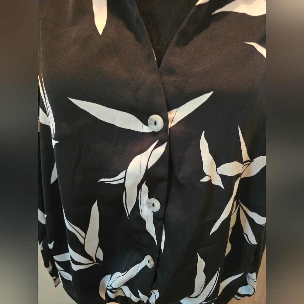 NWT Rielle Botanical Print Shirt - Picture 3 of 8